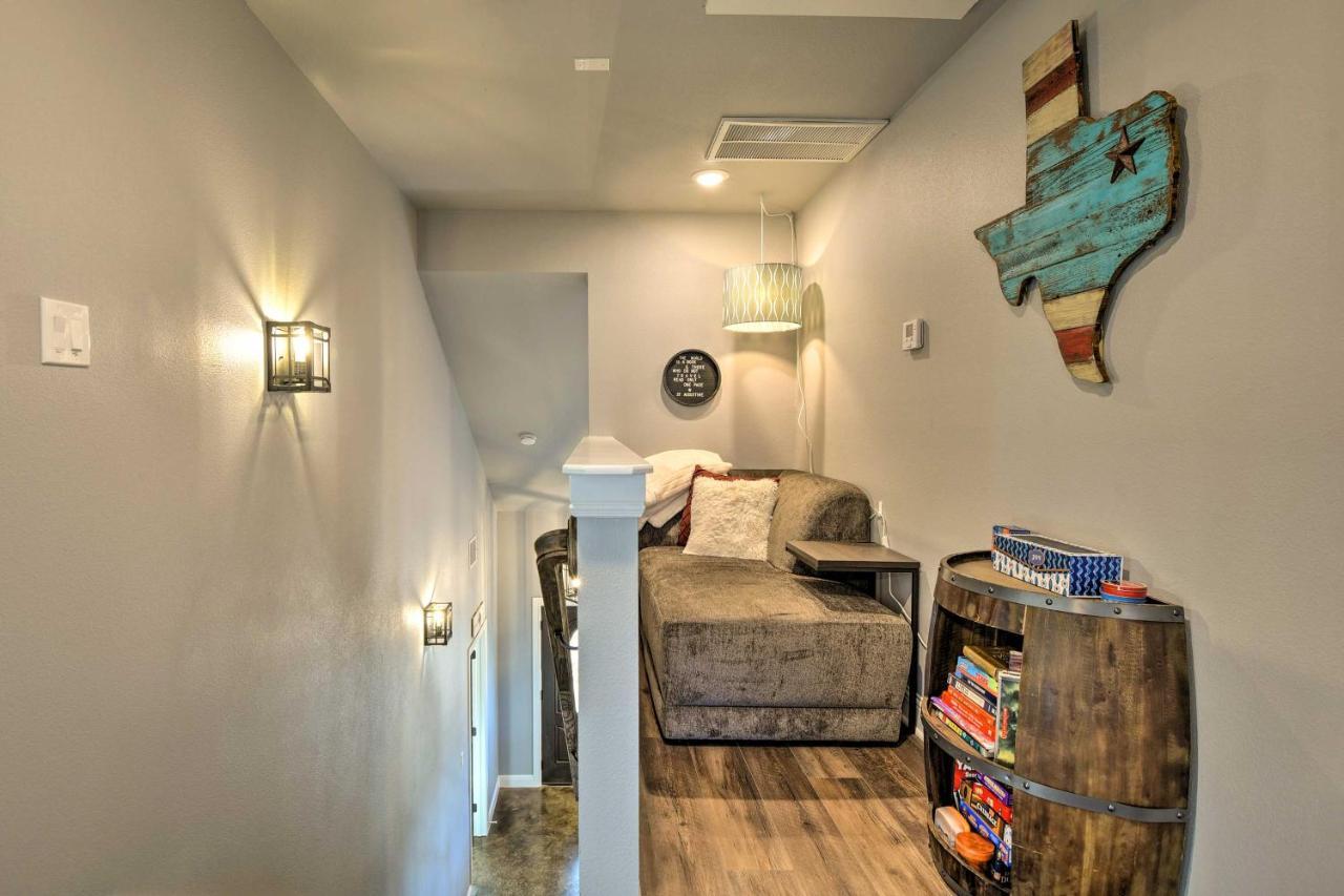 Granbury Home With Hot Tub And Furnished Patio! Kültér fotó