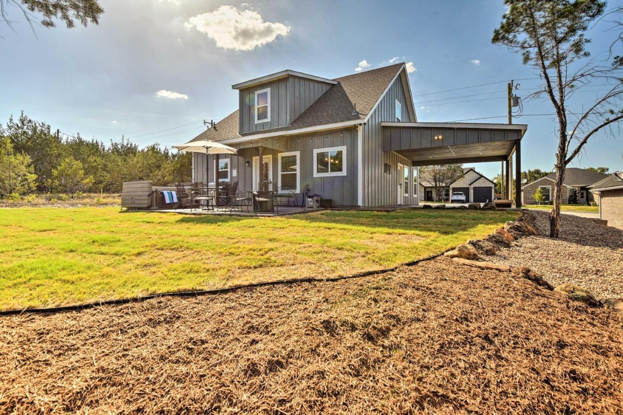Granbury Home With Hot Tub And Furnished Patio! Kültér fotó
