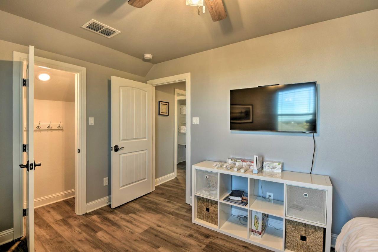 Granbury Home With Hot Tub And Furnished Patio! Kültér fotó